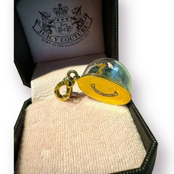Juicy Couture Aloha Snow Globe Charm Hawaiian Charm w/ Box Gold Tone Super Rare! - Picture 8 of 10